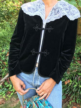 Load image into Gallery viewer, Velvet Lace Panel Sailor Collar Jacket