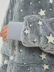 Star Print Sweatshirt Blanket