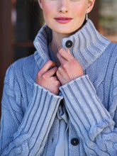 Load image into Gallery viewer, Blue Wool Knit Cardigan With Thick Needles
